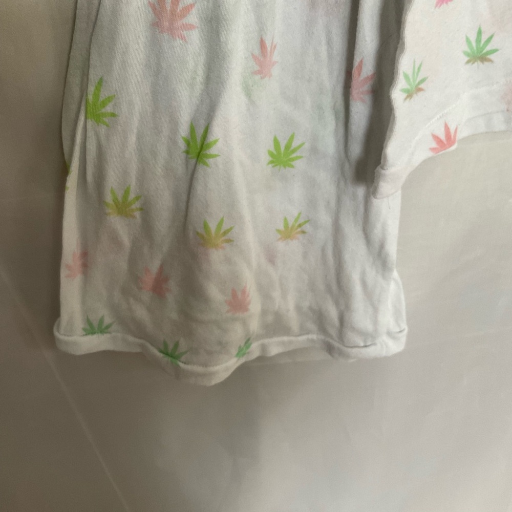 Wildfox x Broad City 420 Leaf Bell Sleeve Tee - Picture 4 of 7